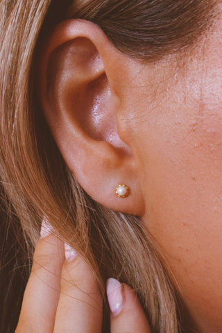 Pearl Studs - Hypoallergenic - Earrings - ANDI