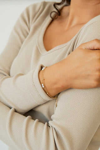 Gold & Pearl Chain Bracelet
