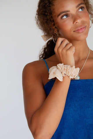 Champagne Sheer Bow Scrunchie