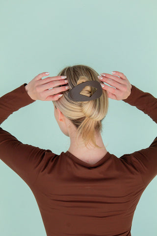 Diamond Cutout Claw Clip