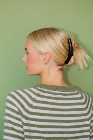 Fall Curved Claw Clip