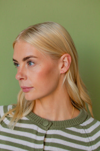 Pearl Studs - Hypoallergenic