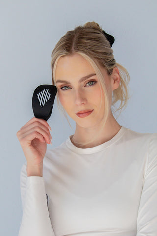 Diamond Cutout Claw Clip