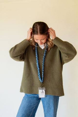 Lindsey Teaches Extended Lanyards