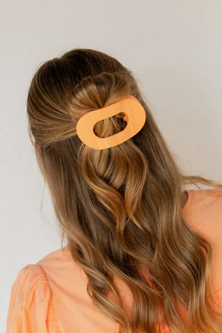 Smooth Circle Cutout Flat Claw Clip