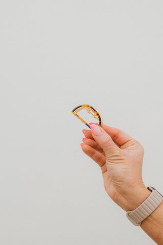 Tortoise Halfmoon Claw Clip
