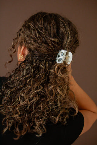 White Skull Claw Clip