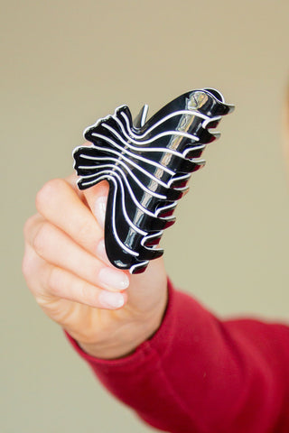 Sable Scallop Claw Clip