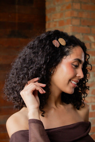 Fuzzy Knit Clips 2-Pack