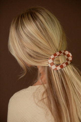 Checkered Circle Cutout Flat Claw Clip