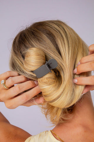 Skinny Ponytail Claw Clip