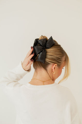 Puffer Coat Claw Clip