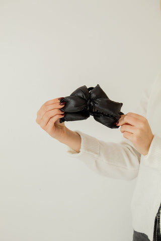 Puffer Coat Claw Clip