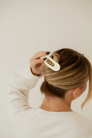 Flat Matte Claw Clip