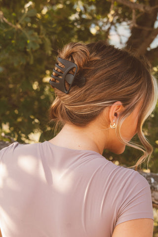 Matte Pronged Flat Claw Clip