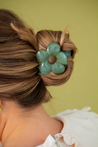 Cutie Flower Claw Clip