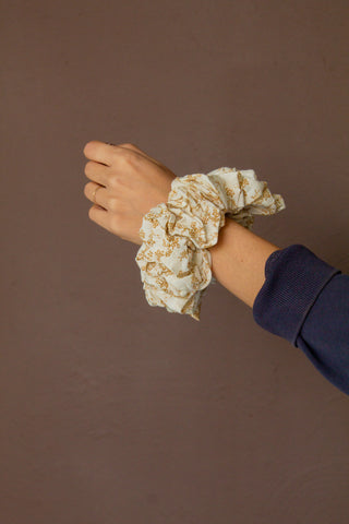 Creamy Floral Jumbo Scrunchie