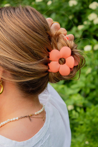 Cutie Flower Claw Clip
