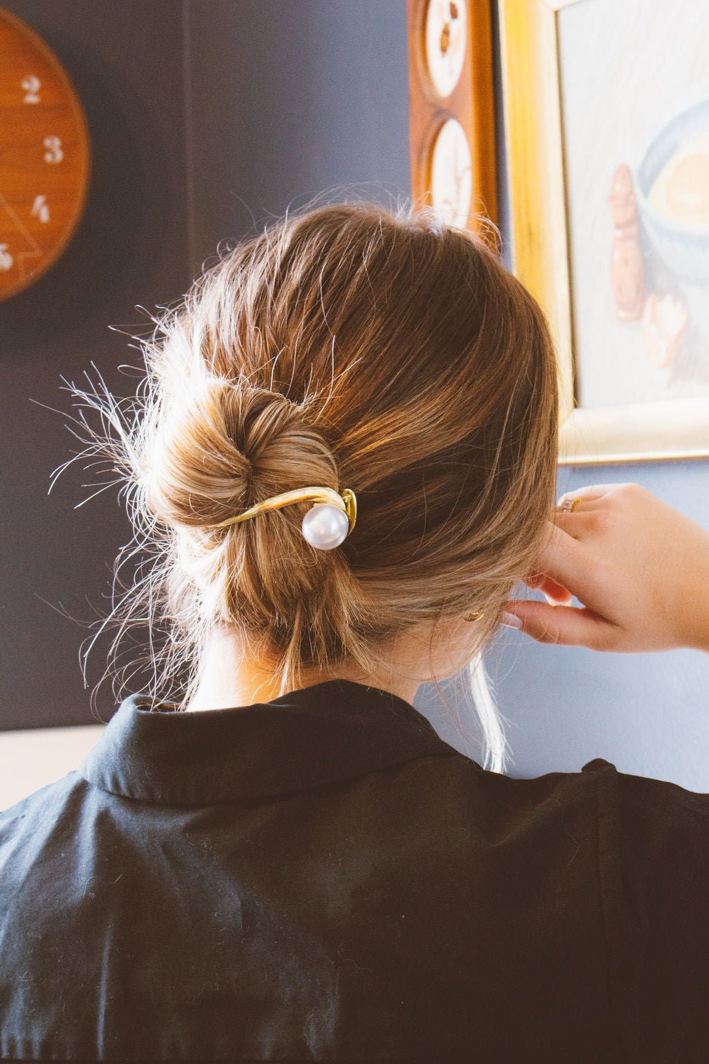 Pin hair clearance
