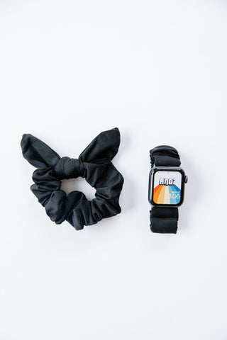 Black Athletic Scrunchie Watch Band for Fitbit Versa - ANDI