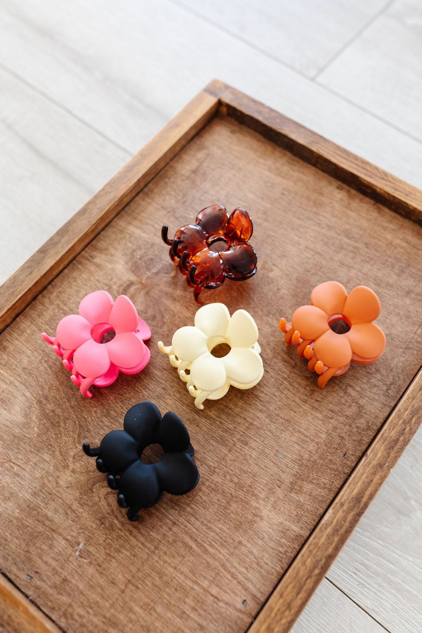Flower jaw hair clip discount