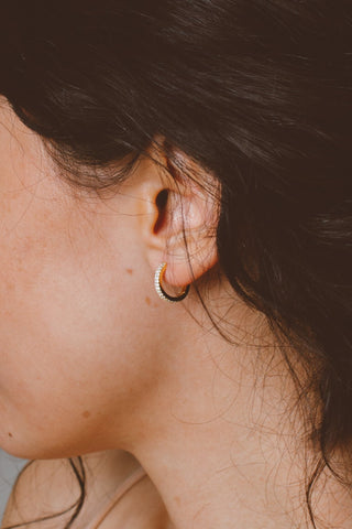 Effortless Crystal Hoops - Hypoallergenic - Earrings - ANDI