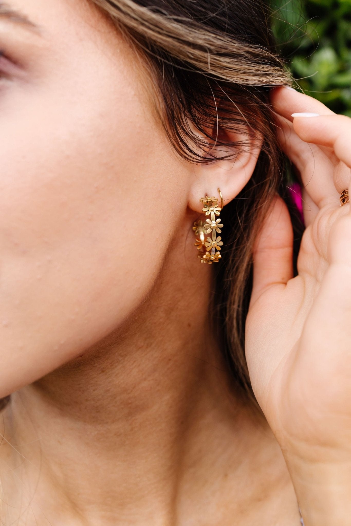 Daisy hoop earrings sale