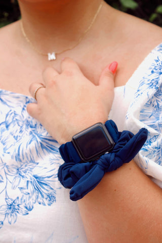 Navy Athletic Scrunchie Watch Band for Fitbit Versa - Fitbit - ANDI