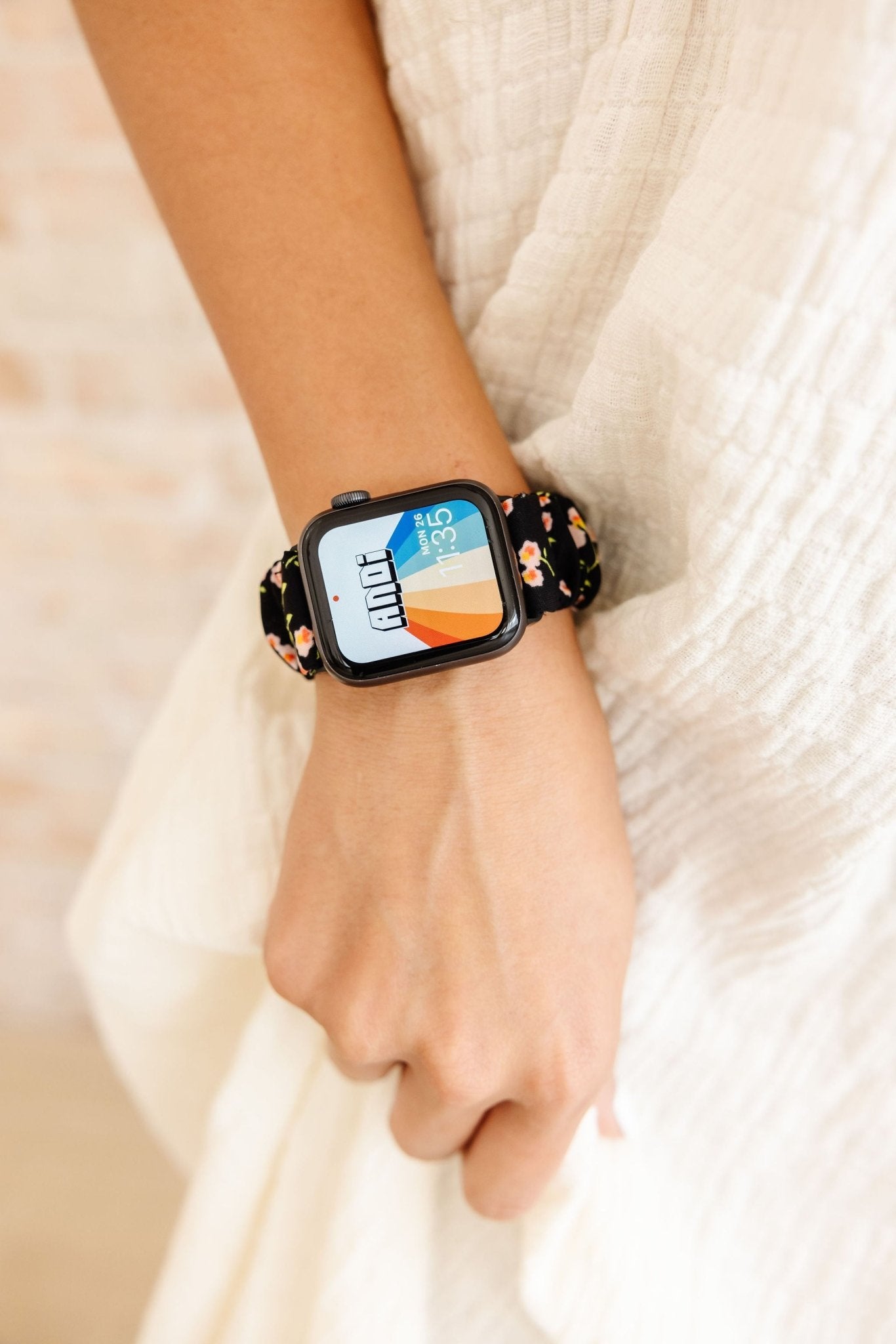 Fitbit versa top floral band