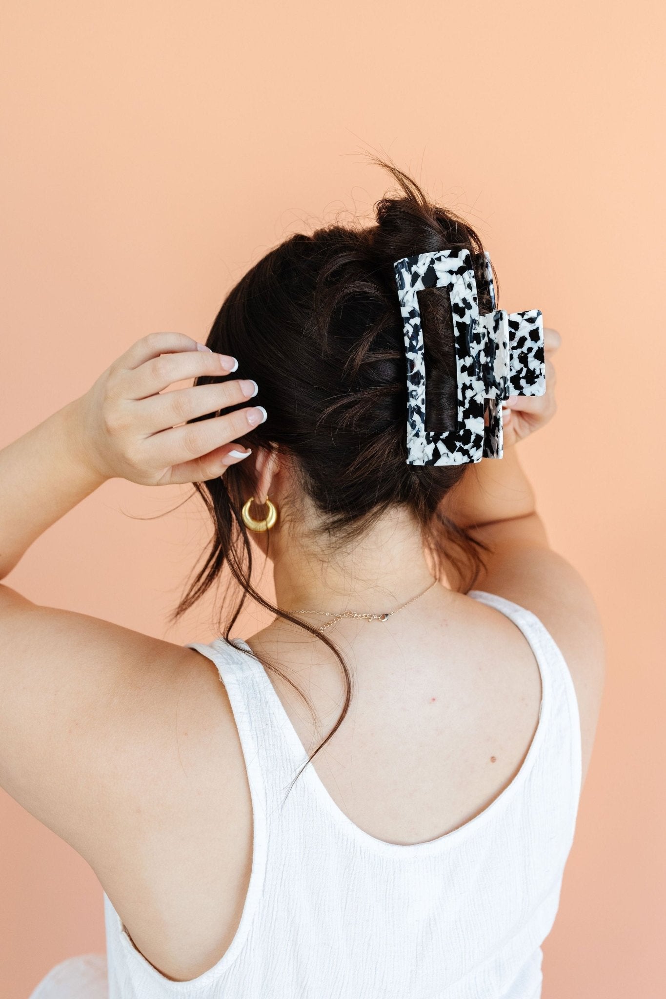 Large 3.8\'\' Acetate Hair Claw Clip for Thick Hair, Strong Hold Square Claw Large 4.3 Inch Claw Clips for Thick & Thin Hair - 8 Pack  main image 4